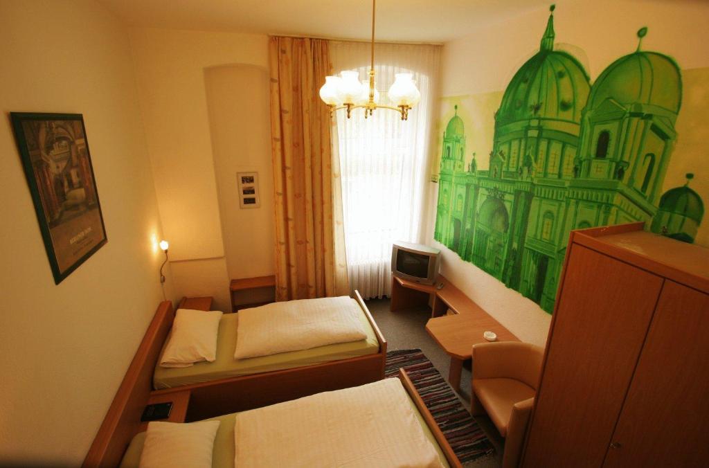 Hotel - Pension Am Schloss Bellevue Berlin Pokój zdjęcie