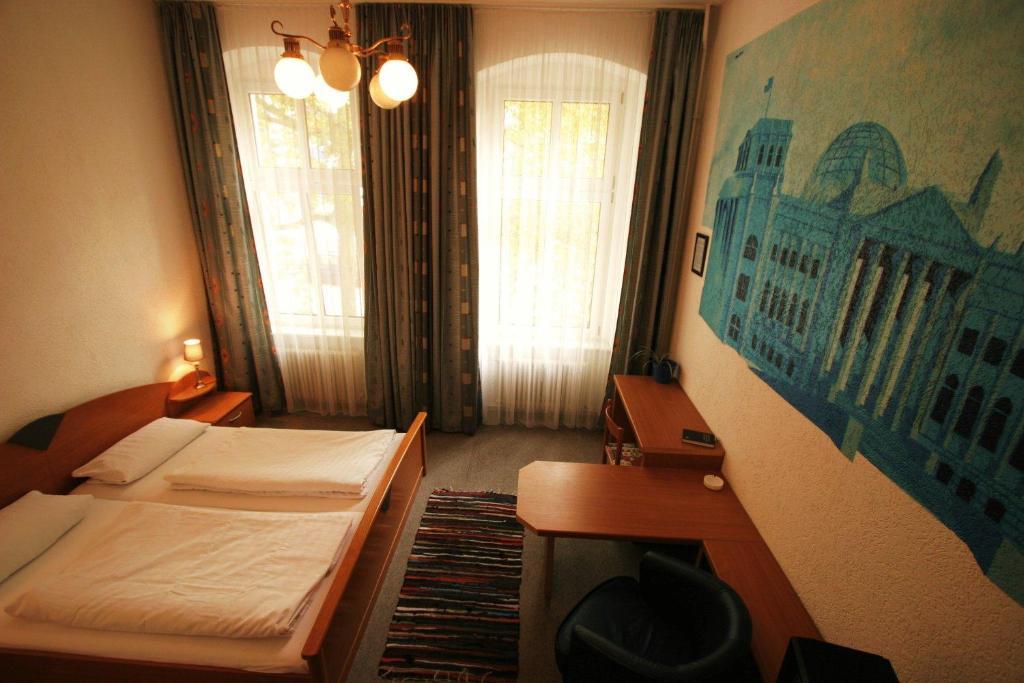 Hotel - Pension Am Schloss Bellevue Berlin Pokój zdjęcie